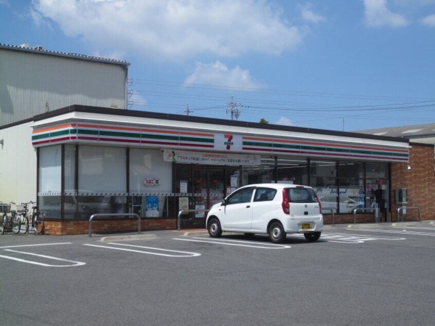 セブンイレブン名古屋正保町8丁目店(コンビニ)まで305m Warren shohoⅢ