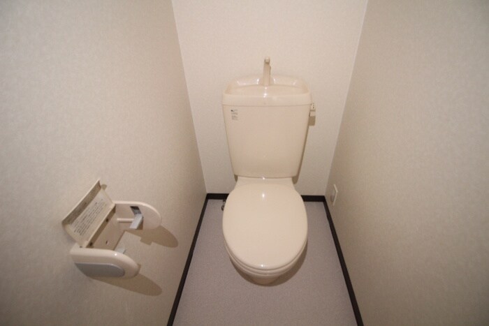 トイレ レオパレスＦｌａｔ新栄