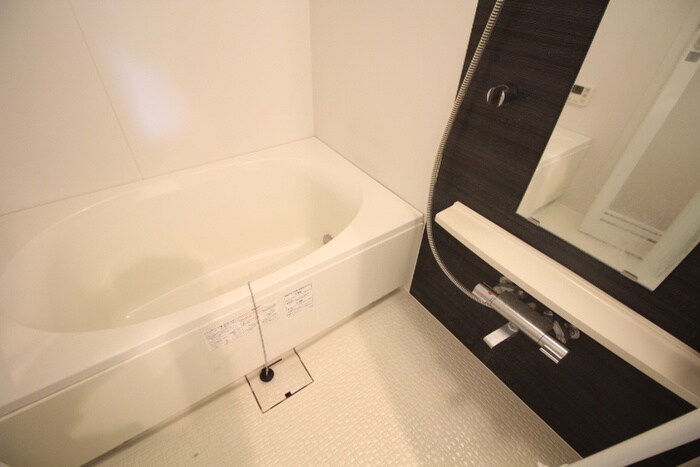 バス／シャワールーム等 イル　フィオ－レ松原