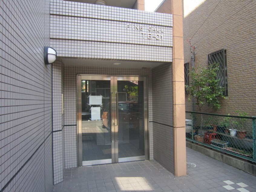 エントランス部分 ＦＩＮＥ　ＣＡＬＬ　ＴＢ－０１