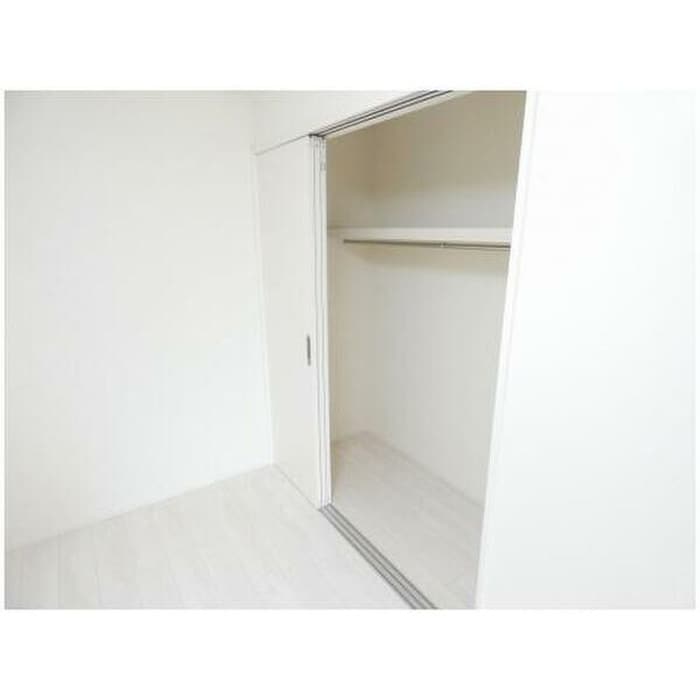 収納 avenir岩塚