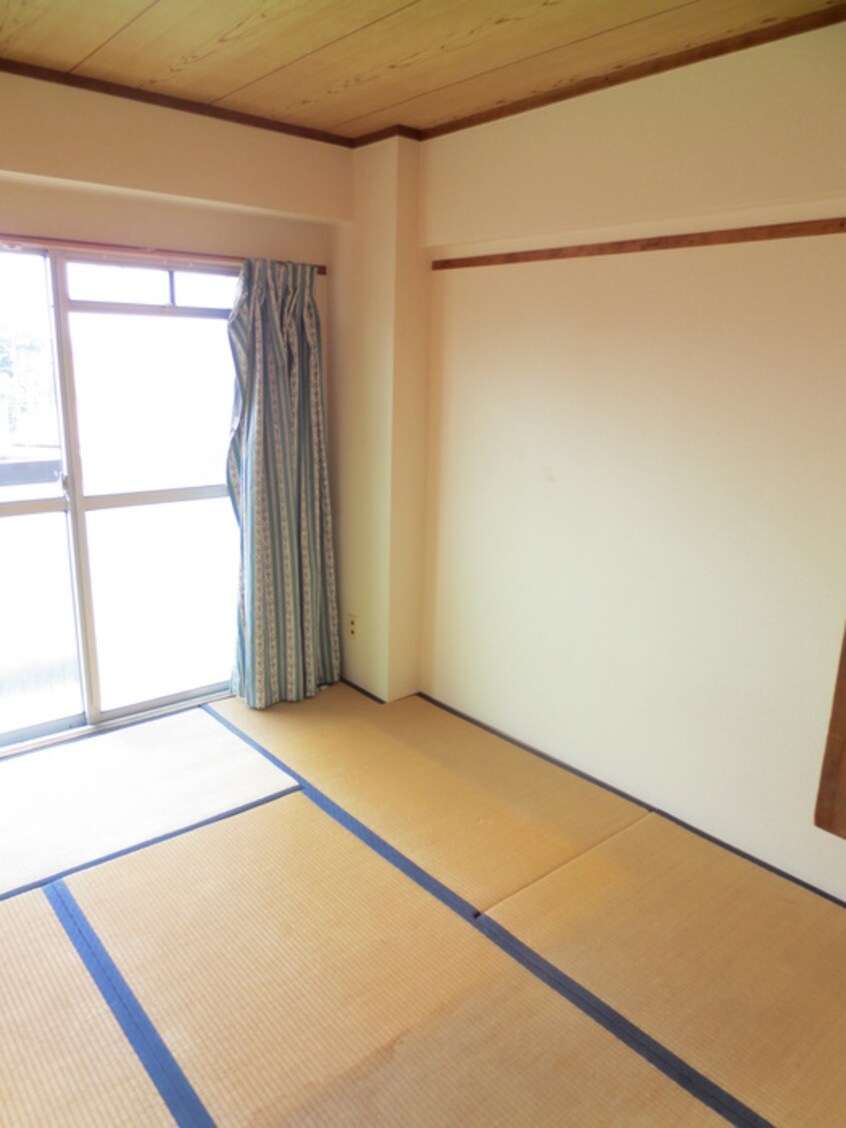 居室 ヴィラ・ノバク