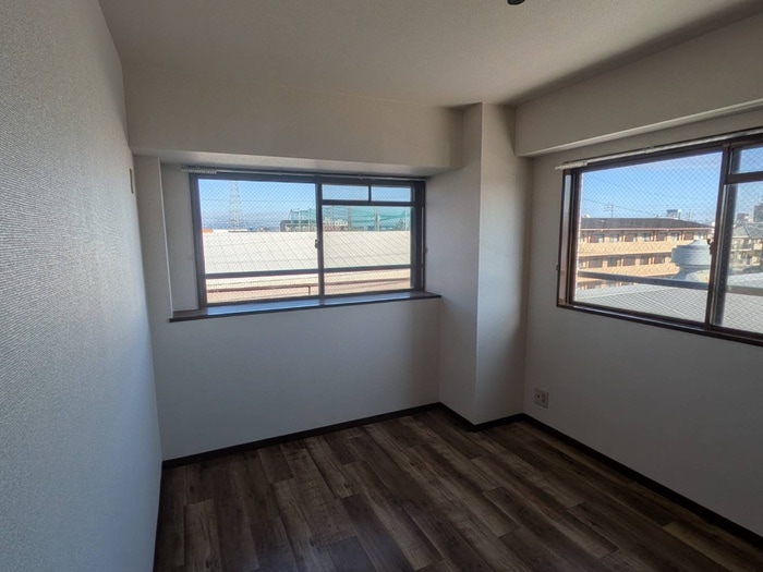 居室 シャイニング２