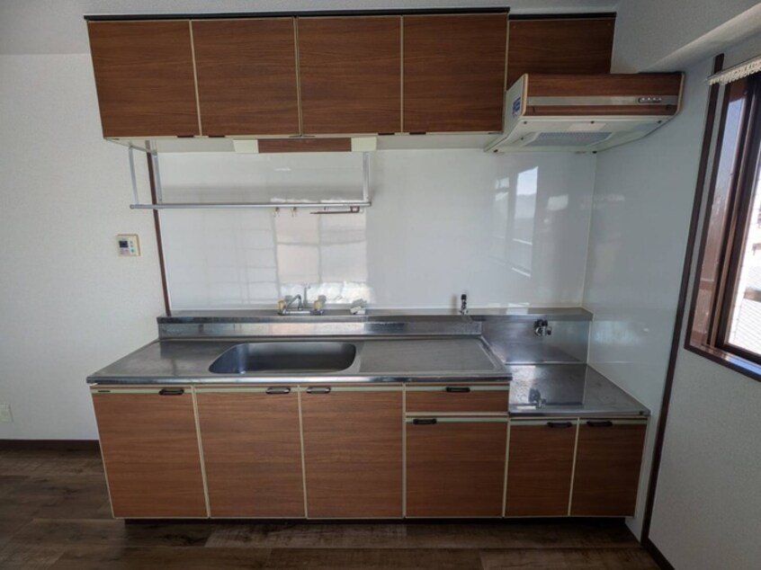 キッチン シャイニング２