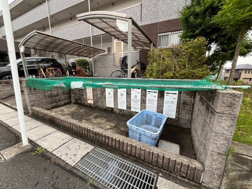 建物設備 ＣＥＮＴＲＡＬ　ＦＥＲＳ