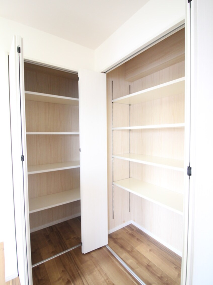 収納 ＣＥＮＴＲＡＬ　ＦＥＲＳ