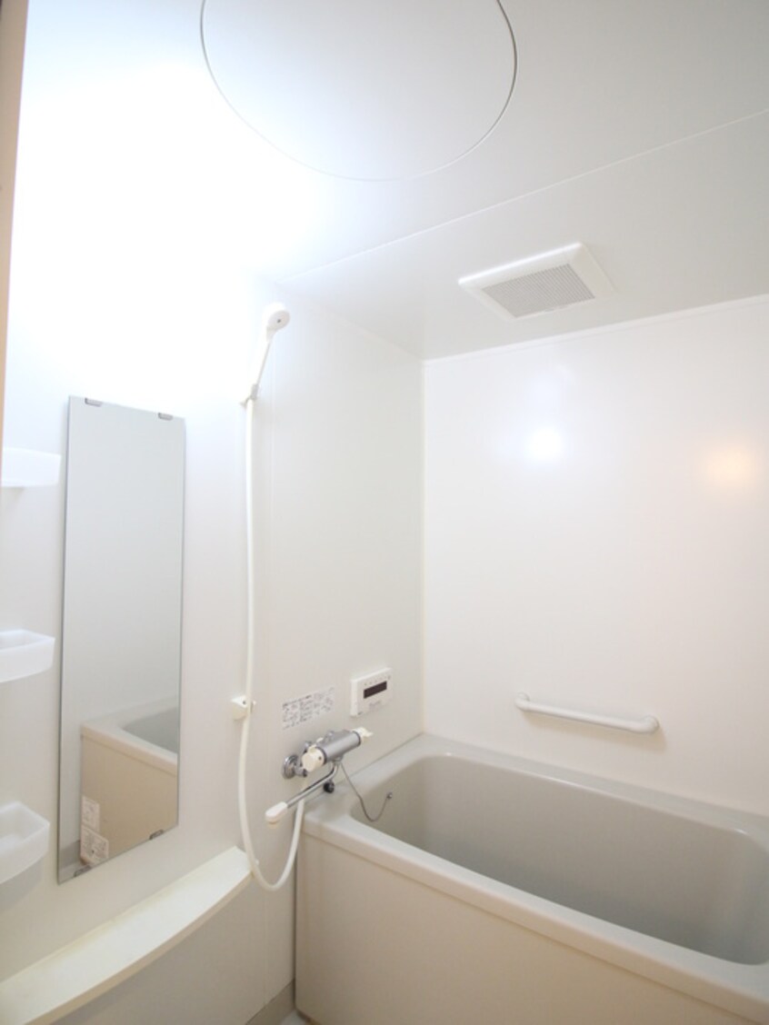 バス／シャワールーム等 ＣＥＮＴＲＡＬ　ＦＥＲＳ