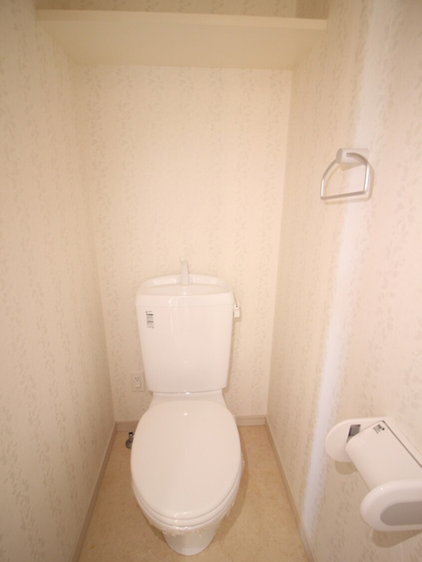 トイレ ＣＥＮＴＲＡＬ　ＦＥＲＳ