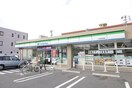 ファミリーマート(コンビニ)まで270m アルバーノ大江Ｂ棟