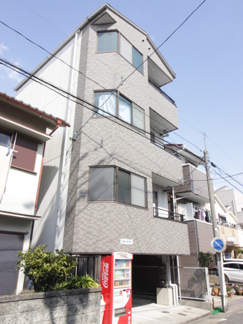 外観写真 スリーハイツ