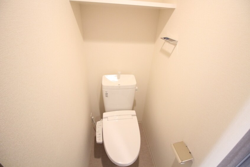 トイレ プレサンスＴＨＥ新栄