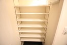 靴箱 プレサンスＴＨＥ新栄