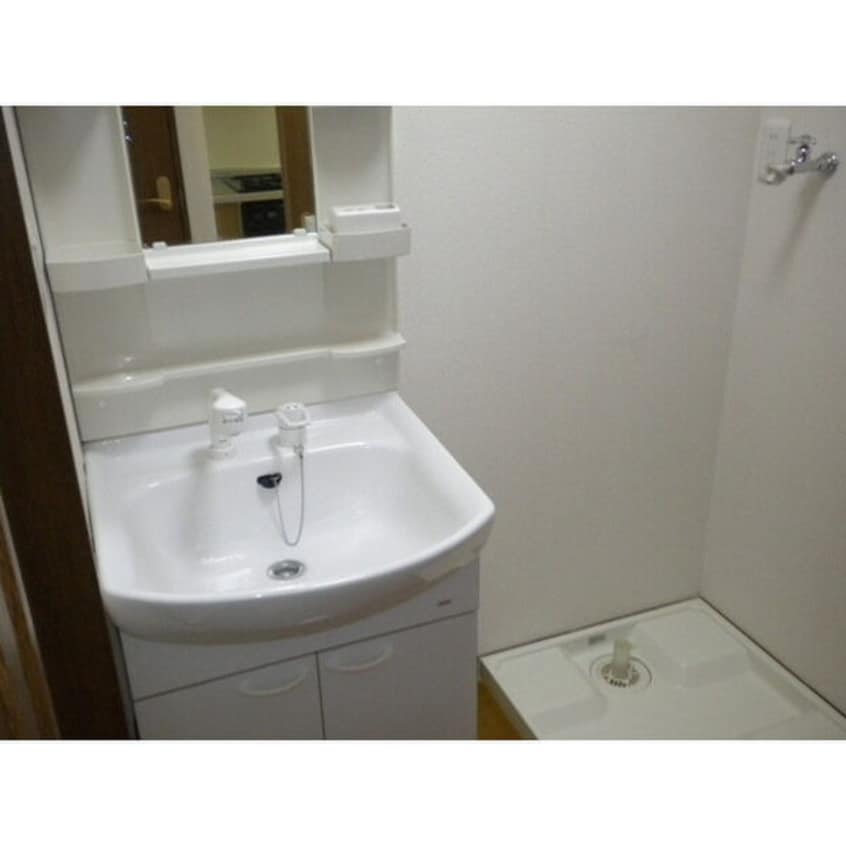 洗面 アンプル－ルリ－ブルソレア－ド