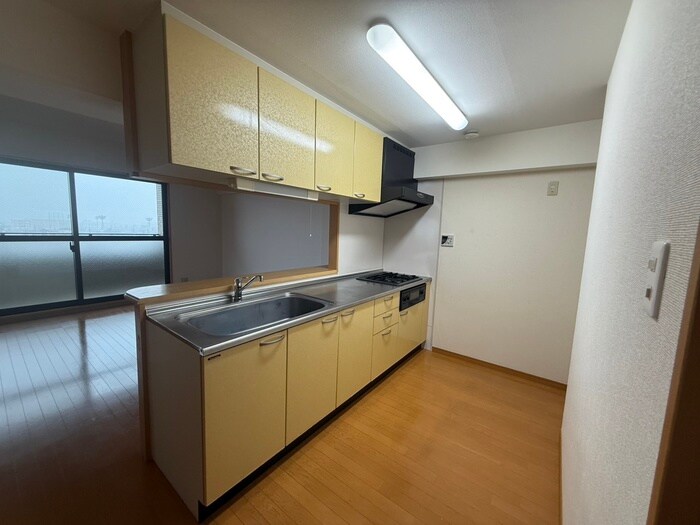 キッチン フロイデ 一宮