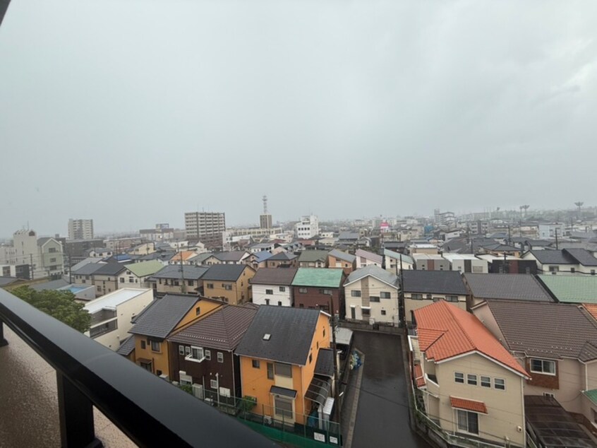 室内からの展望 フロイデ 一宮