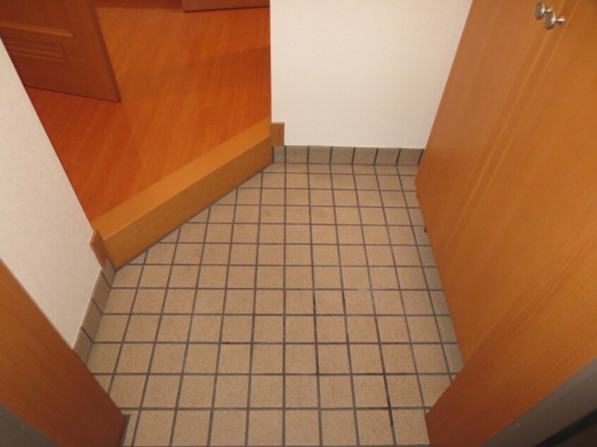 玄関 The ｆirst 神沢