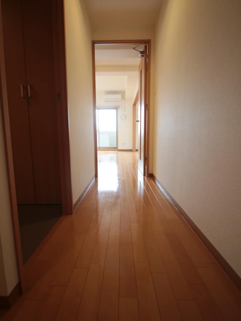 廊下 MORALIA KANAYAMA