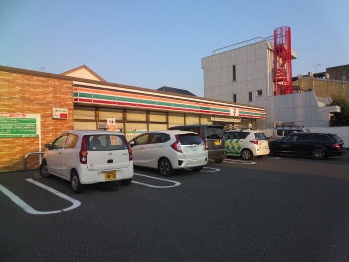 セブンイレブン(スーパー)まで117m リエート打中