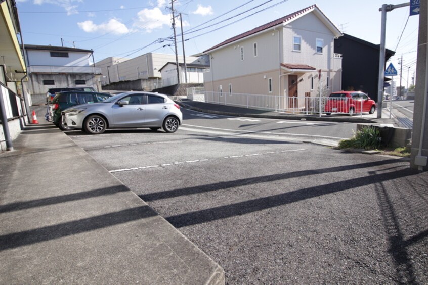 駐車場 ｶﾖｺｰﾎﾟ2