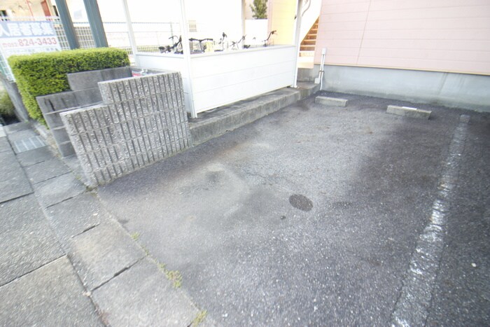 駐車場 フレンドリ－五反田
