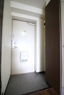 玄関 セラヴィ坂崎