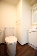 トイレ セラヴィ坂崎