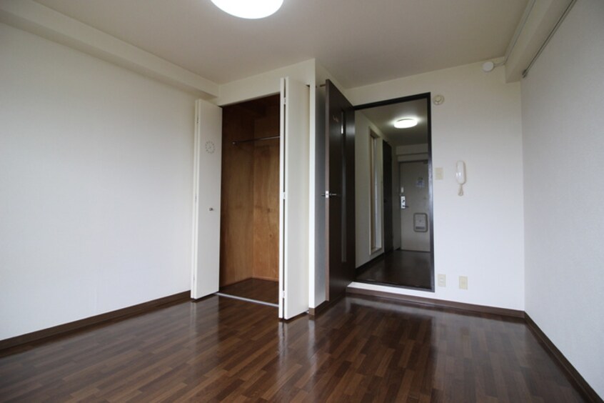 居室 セラヴィ坂崎