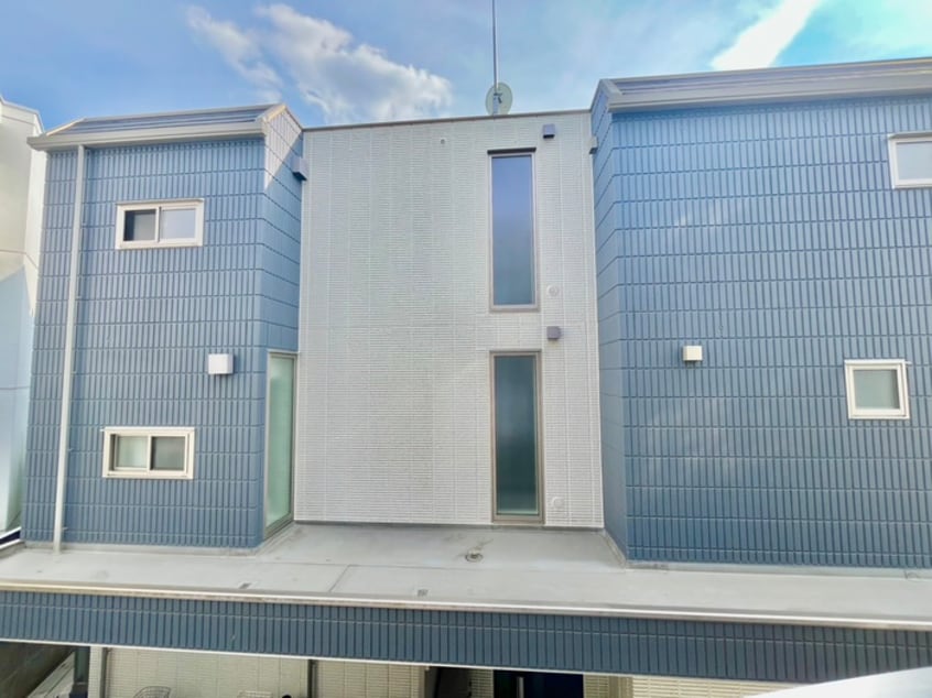 室内からの展望 ニュ－高貴
