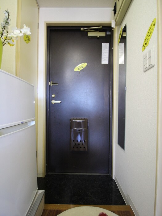 玄関 ｱ-ﾙ.ﾌﾞﾘﾕｯﾄ