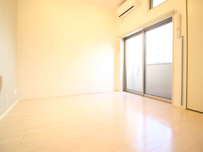 居室 HERMITAGE桜山