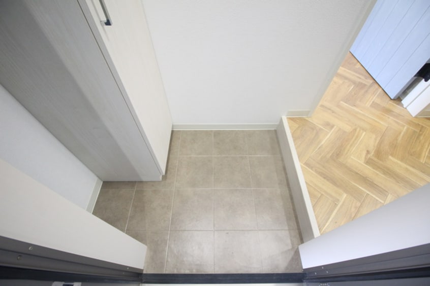 玄関 Calm庄内通