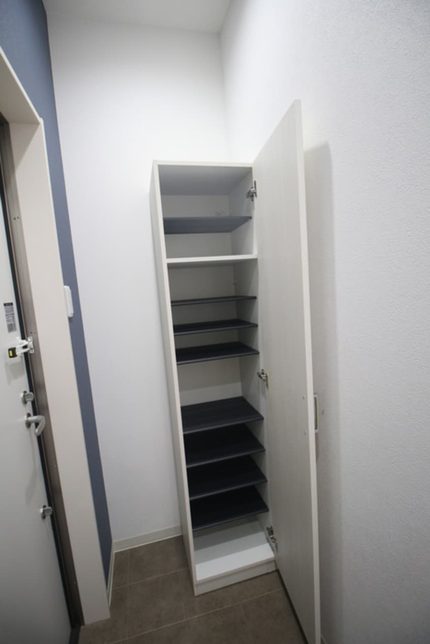 靴箱 Calm庄内通