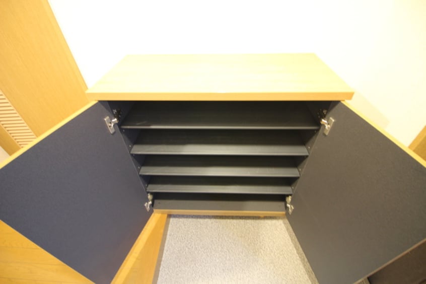 靴箱 神田丸太マンション