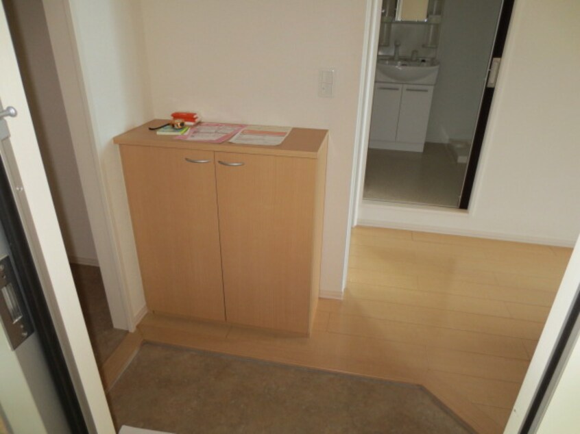 玄関 クレセント