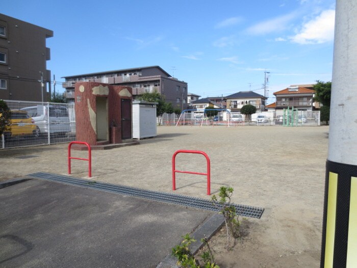 高木白山前児童遊園(公園)まで230m マイルストンＦｕｓｏ