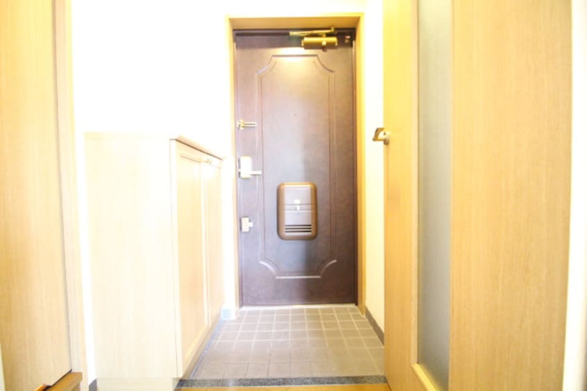 玄関 ゴ－ルドハイツ渡辺