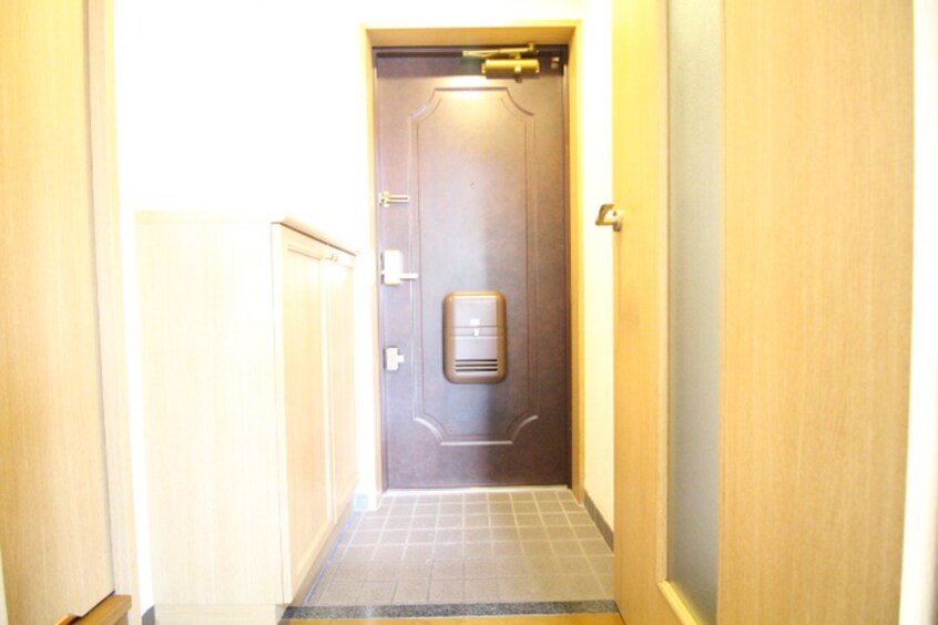 玄関 ゴ－ルドハイツ渡辺