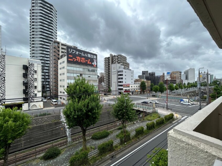 室内からの展望 マルイチビル