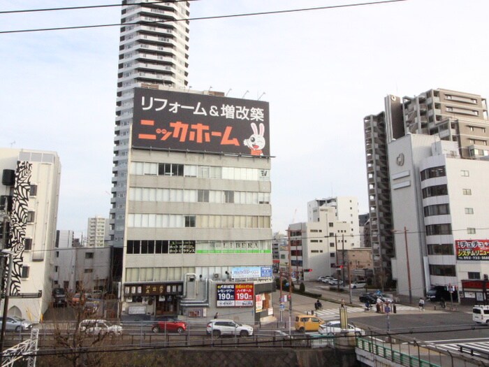 室内からの展望 マルイチビル