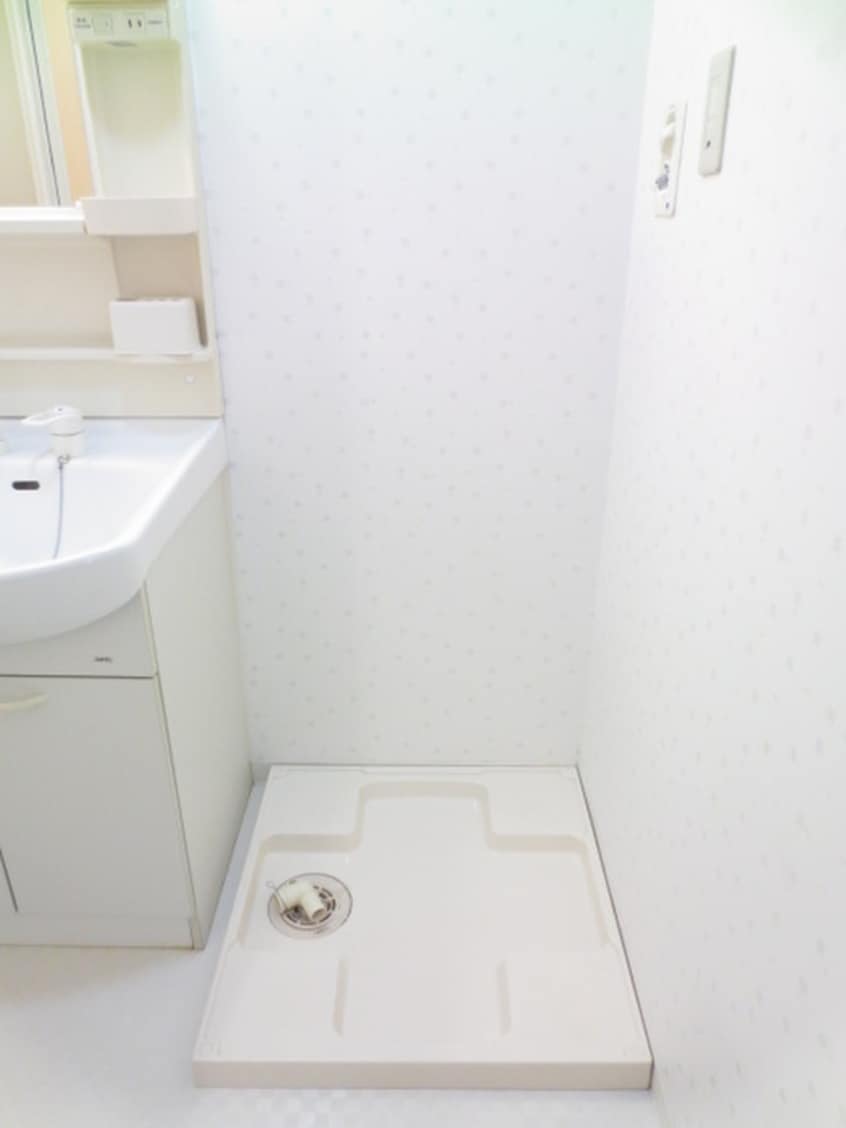 洗濯機置場 リバ－ジュＡ