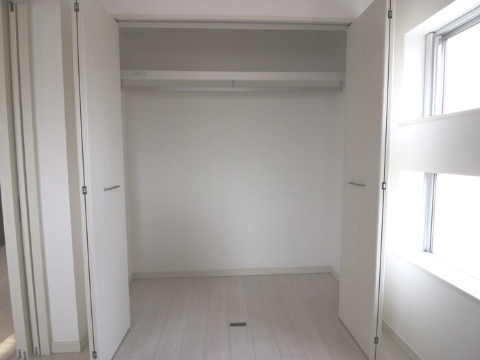 収納 Ｅｔｏｉｌｅ黒川