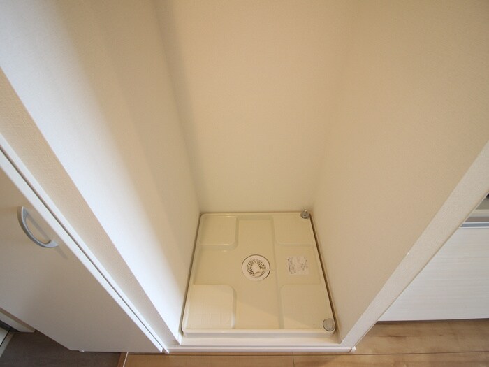 洗濯機置場 パインテール千成