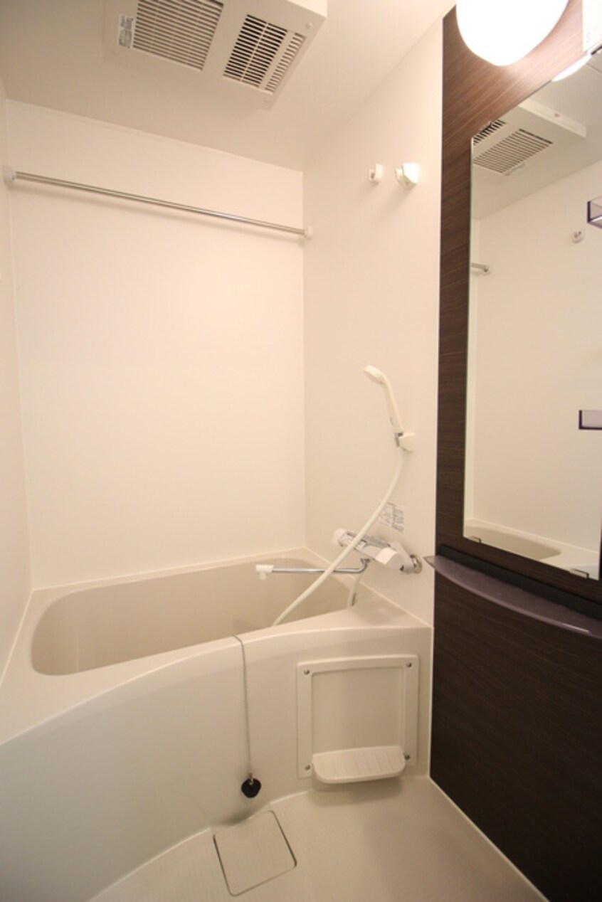 バス／シャワールーム等 リブリ・シャトーエ