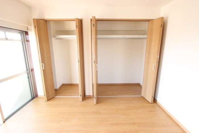 収納 真栄マンション愛知町(504)