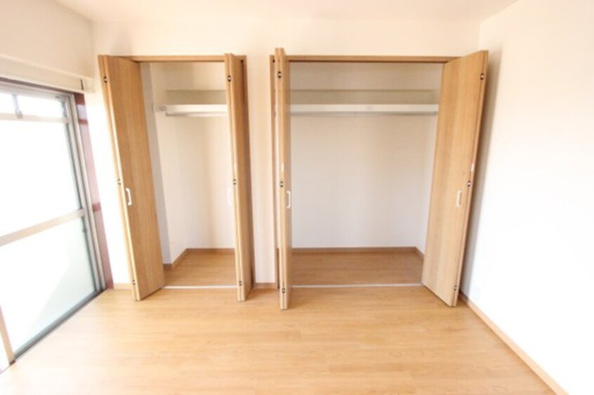 収納 真栄マンション愛知町(504)