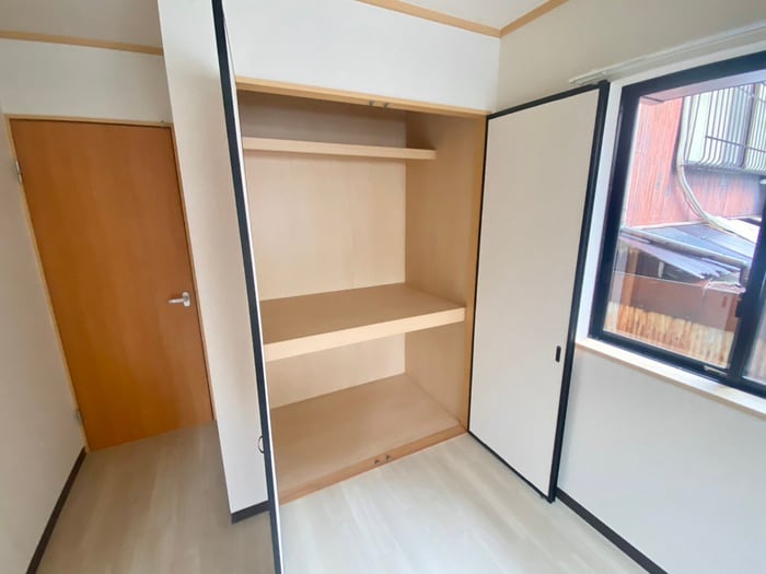 収納 メゾン春里