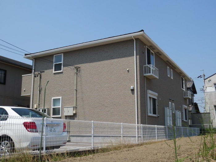 外観写真 オベリスク