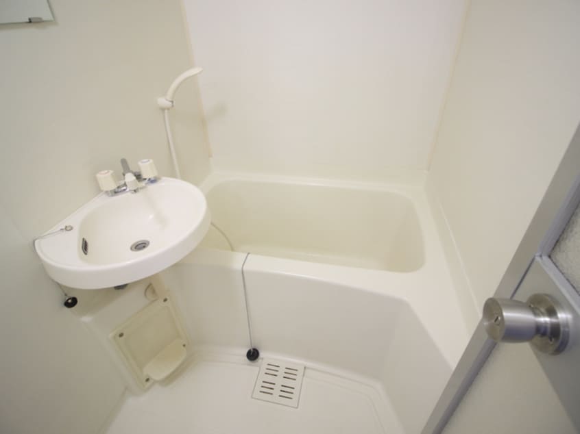 収納 リブローネ南山