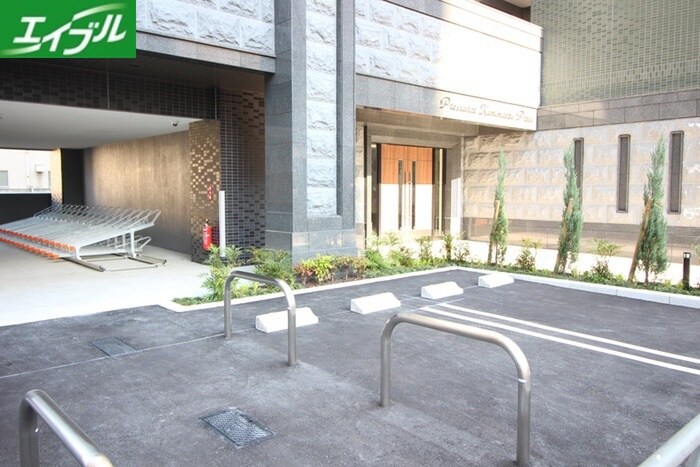 駐車場 プレサンス上前津プレス