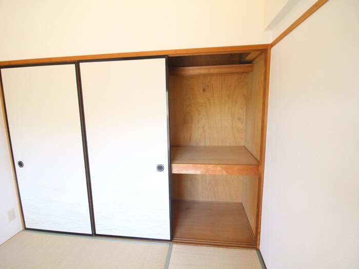 収納 サンシャイン富士パートⅢ